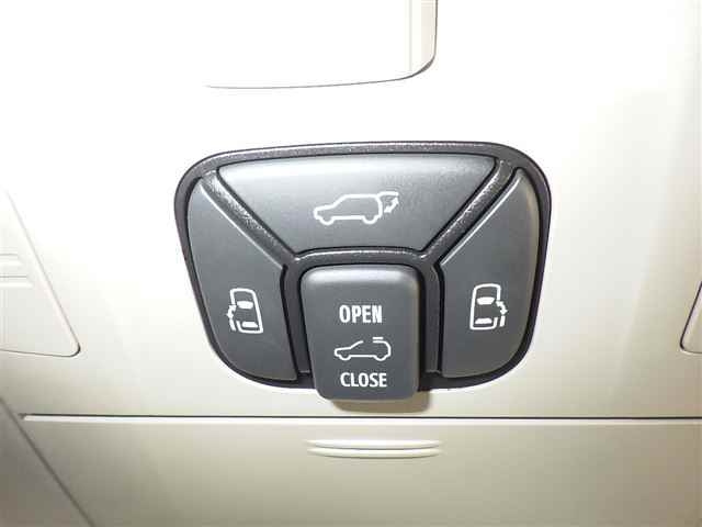 TOYOTA ALPHARD 2011