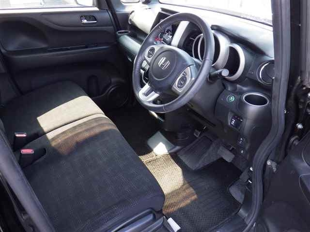 HONDA N BOX 2016