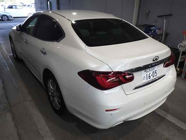 NISSAN FUGA 2016