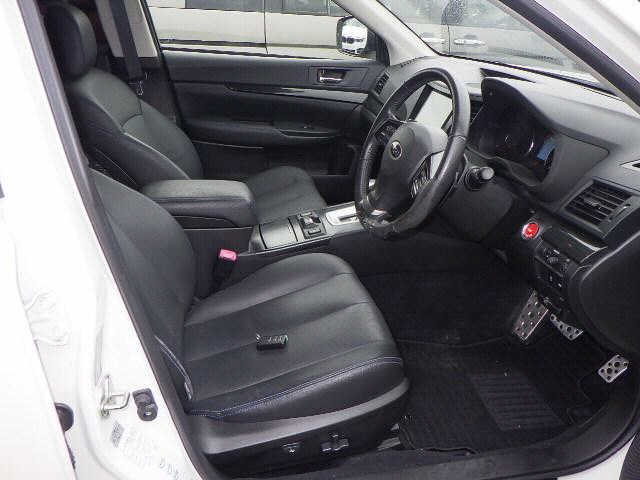 SUBARU LEGACY B4 2013