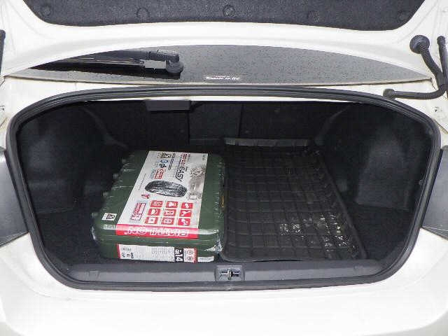SUBARU LEGACY B4 2013