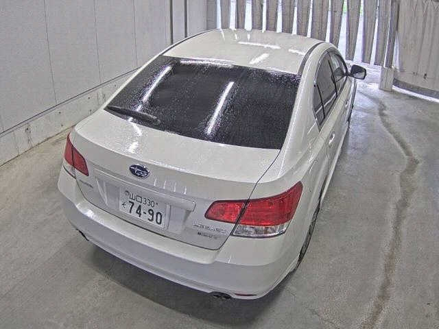 SUBARU LEGACY B4 2013
