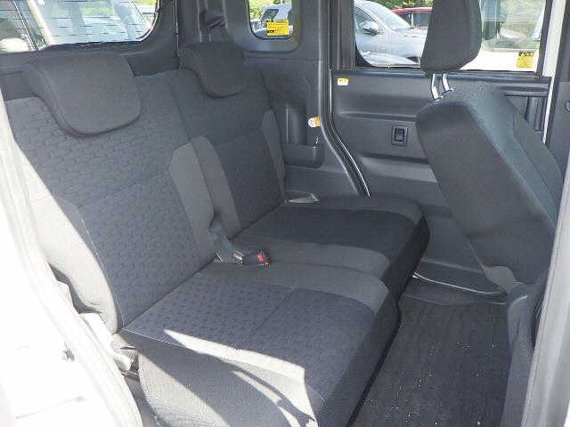 DAIHATSU WAKE 2016