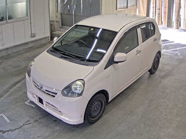DAIHATSU MIRA E S 2011