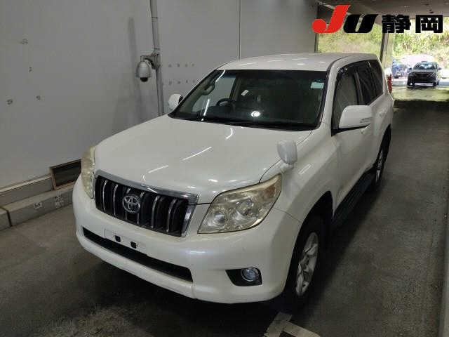 TOYOTA LAND CRUISER PRADO 2013
