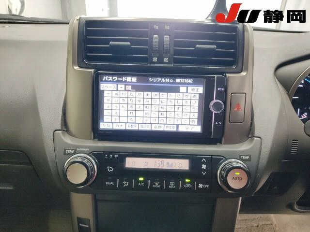 TOYOTA LAND CRUISER PRADO 2013