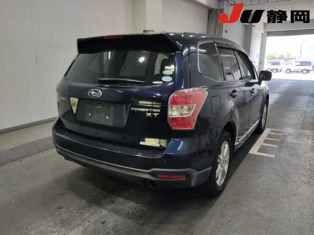 SUBARU FORESTER 2012