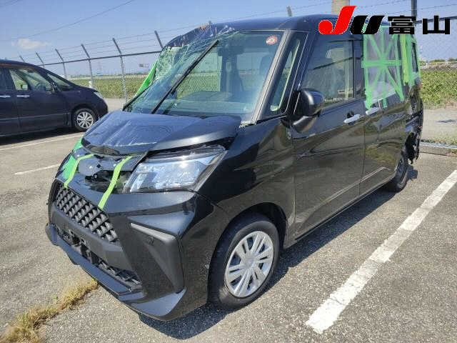 TOYOTA ROOMY 2022