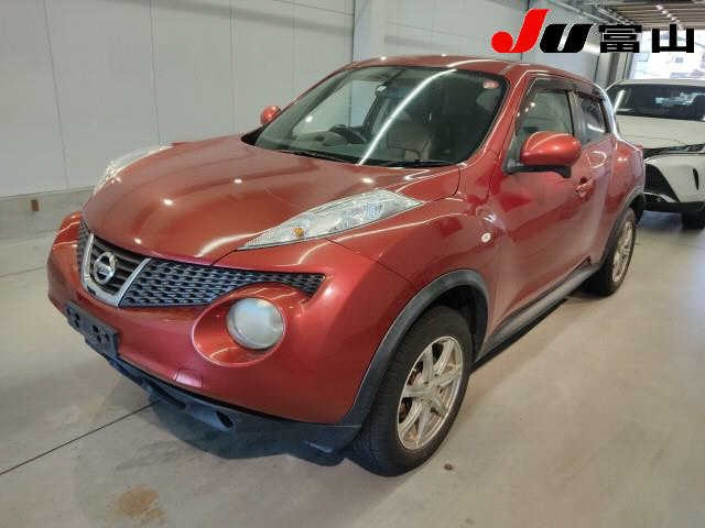 NISSAN JUKE 2010