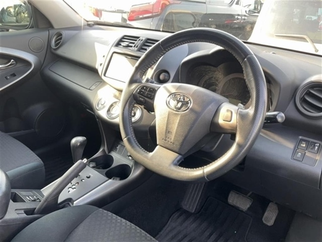 TOYOTA VANGUARD 2010