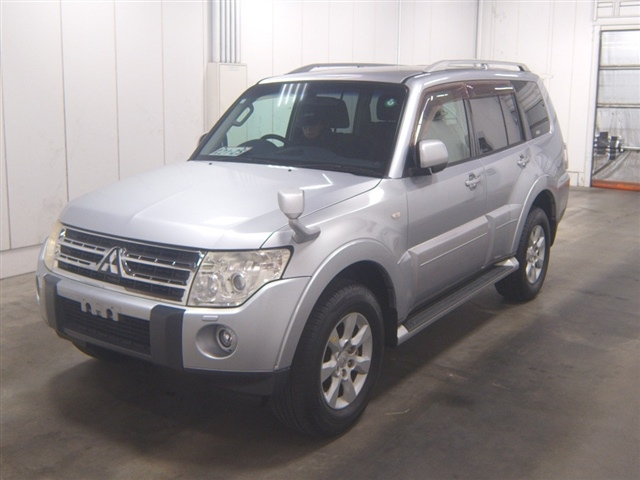 MITSUBISHI PAJERO 2008