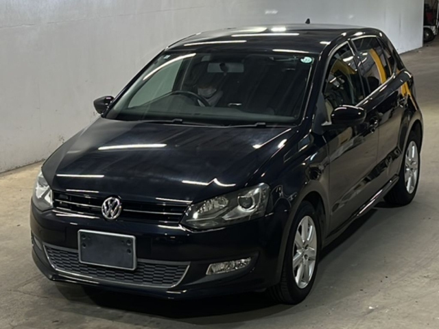 VOLKSWAGEN POLO 2014