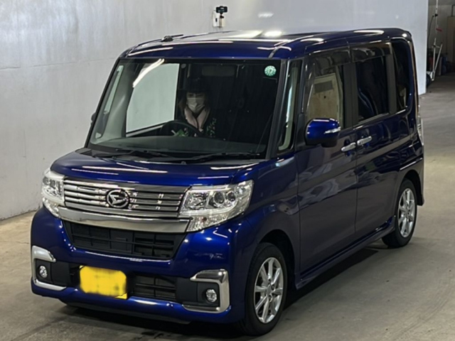 DAIHATSU TANTO 2017