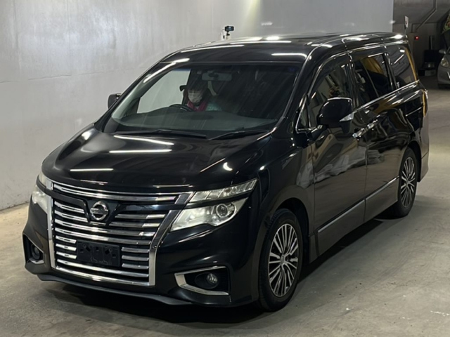 NISSAN ELGRAND 2014