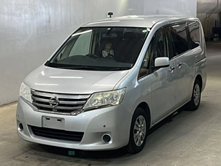 NISSAN SERENA 2013
