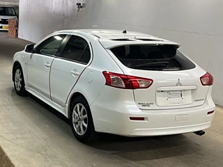 MITSUBISHI GALANT FORTIS 2009
