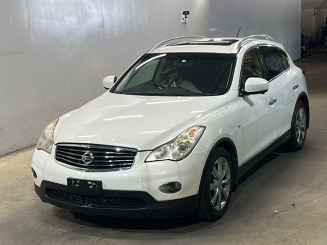 NISSAN SKYLINE CROSSOVER 2011