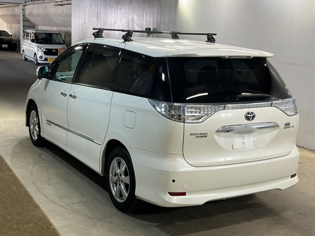 TOYOTA ESTIMA HYBRID 2010