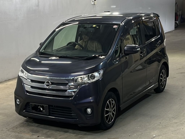 NISSAN DAYZ 2014