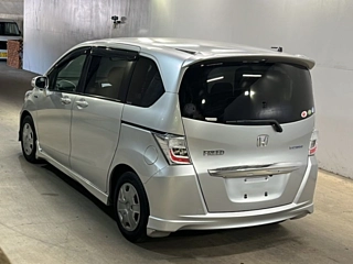 HONDA FREED 2012