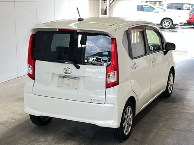 DAIHATSU MOVE 2015