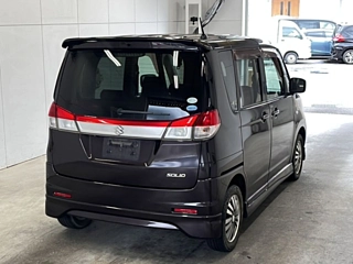 SUZUKI SOLIO 2011