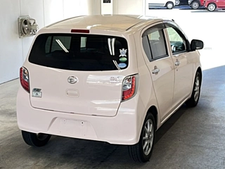 DAIHATSU MIRA E S 2012