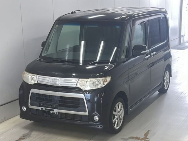 DAIHATSU TANTO 2013