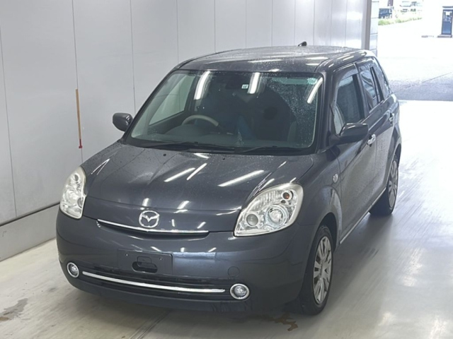 MAZDA VERISA 2013