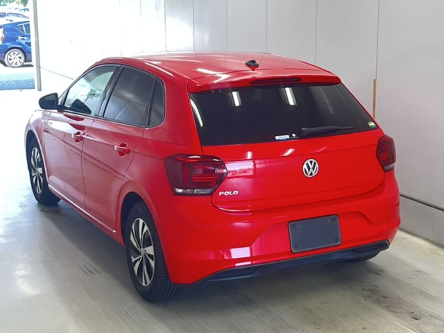 VOLKSWAGEN POLO 2018