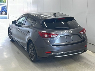 MAZDA AXELA 2017