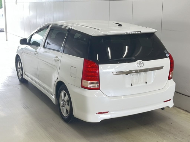 TOYOTA WISH 2008