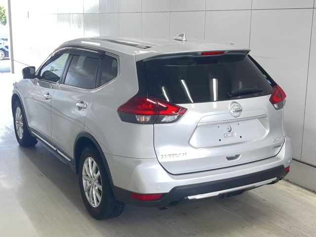 NISSAN X-TRAIL 2020