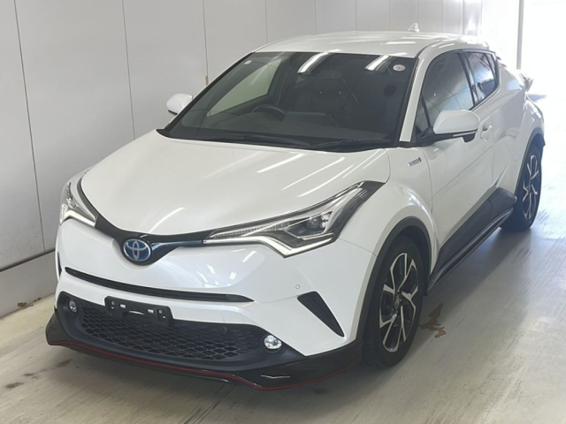 TOYOTA C-HR 2018