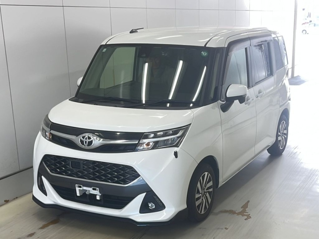 TOYOTA TANK 2018