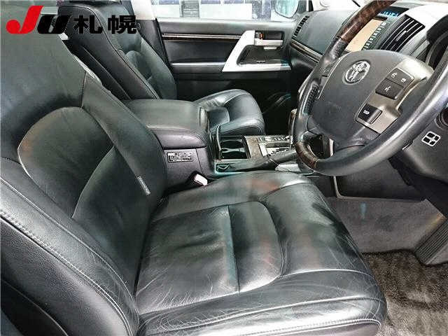 TOYOTA LAND CRUISER 2010