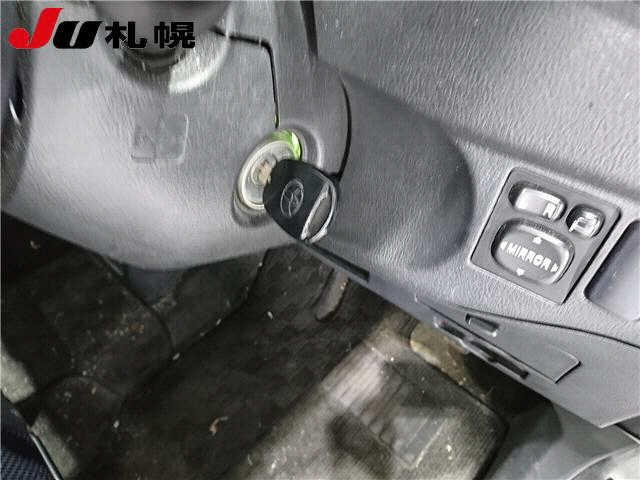 TOYOTA BB 2008