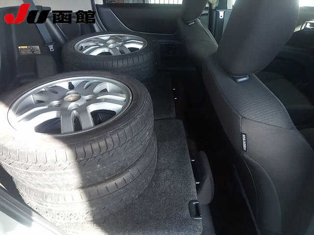 MITSUBISHI DELICA D2 2013