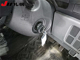 DAIHATSU TANTO 2008