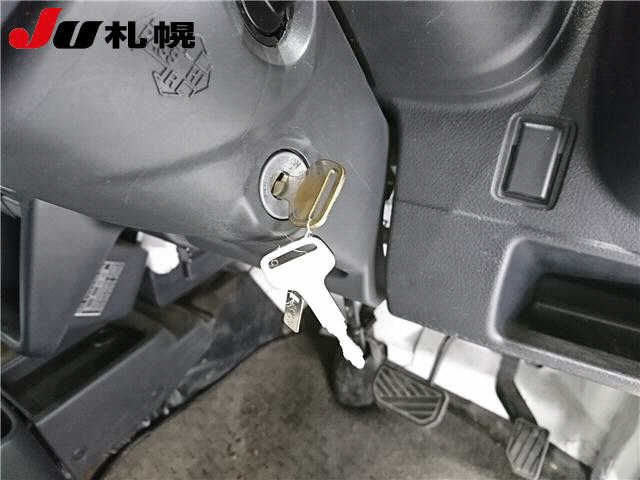NISSAN CLIPPER TRUCK 2017
