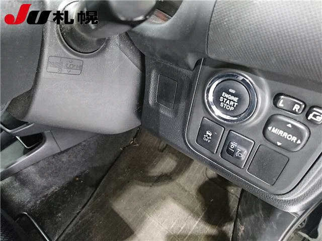 TOYOTA WISH 2015