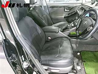 TOYOTA PRIUS 2011