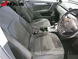 VOLKSWAGEN PASSAT 2014
