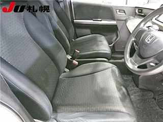 HONDA FREED 2011