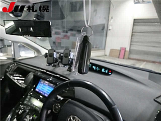 TOYOTA PRIUS 2011