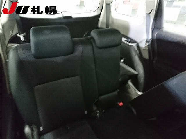 TOYOTA WISH 2015