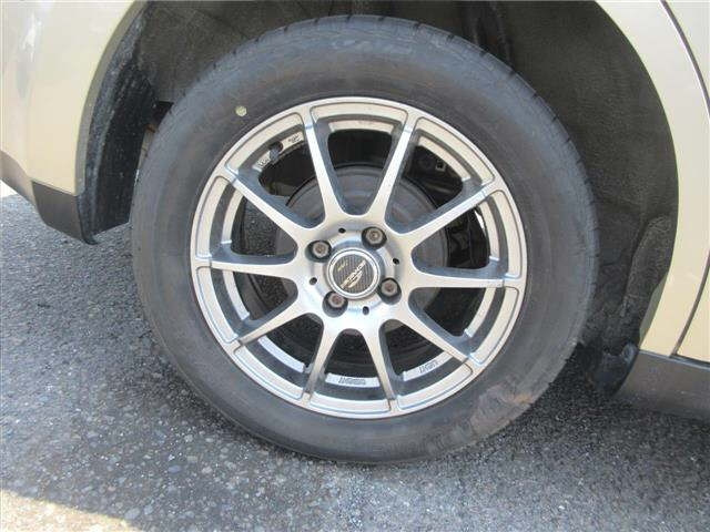 NISSAN TIIDA 2011