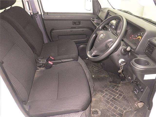 DAIHATSU HIJET VAN 2021