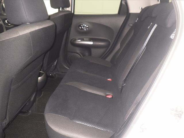 NISSAN JUKE 2012