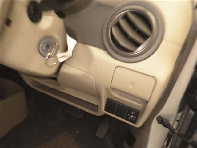 MAZDA CAROL 2010
